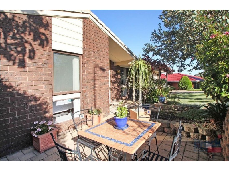 26 Coringle Crescent, Hallett Cove SA 5158