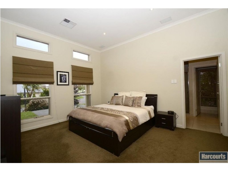 1 Norfolk Street, Flagstaff Hill SA 5159