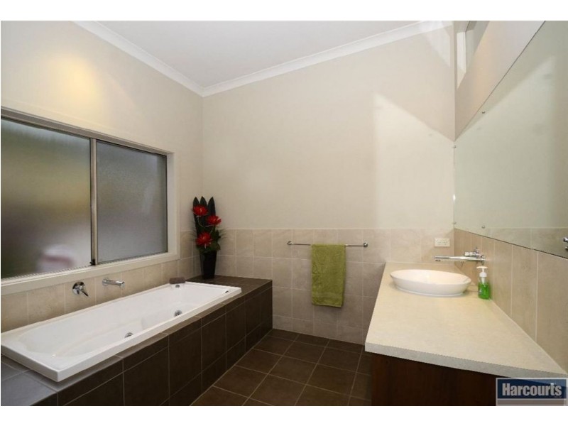 1 Norfolk Street, Flagstaff Hill SA 5159