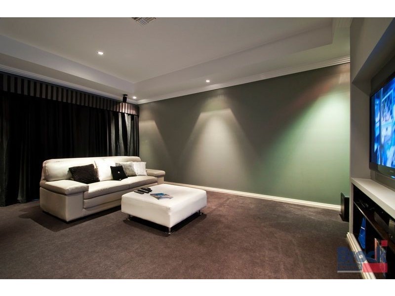 10 Bristlecone Street, Flagstaff Hill SA 5159