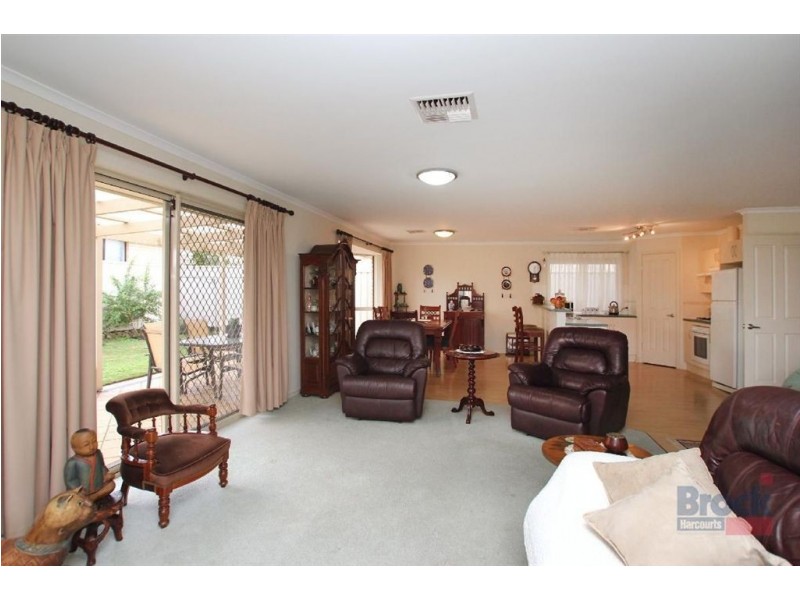 17 Caroline Close, Sheidow Park SA 5158