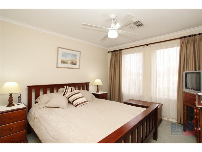 17 Caroline Close, Sheidow Park SA 5158