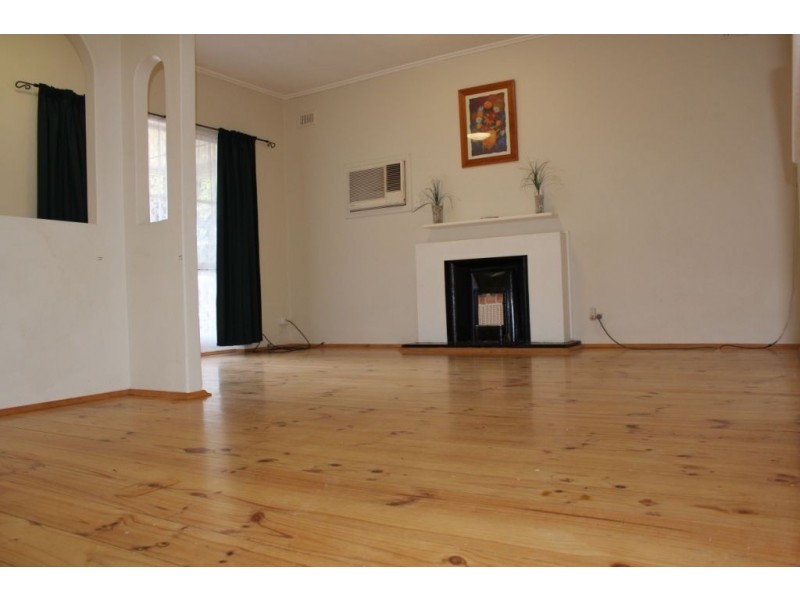 229 Sturt Road, Seacombe Gardens SA 5047