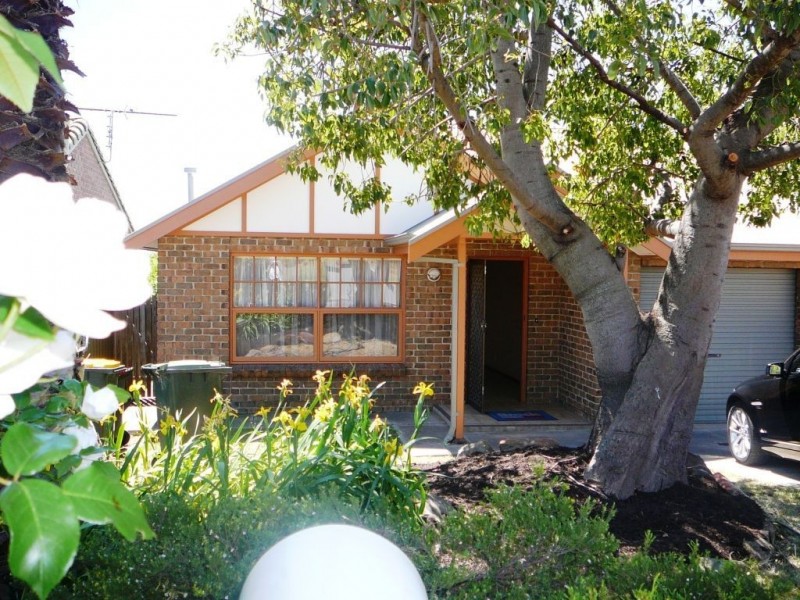 18a Moor Crescent, Hallett Cove SA 5158