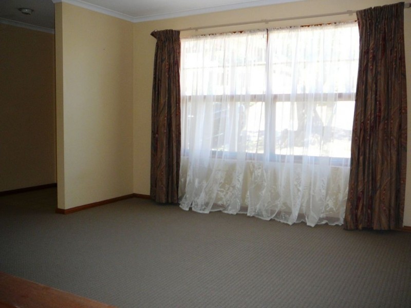 18a Moor Crescent, Hallett Cove SA 5158