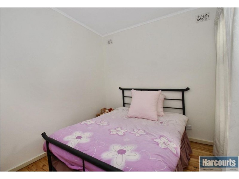 20 Kurandah Street, O’sullivan Beach SA 5166