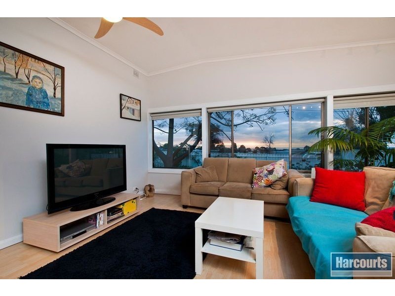 13 Braeside Avenue, Seacombe Heights SA 5047