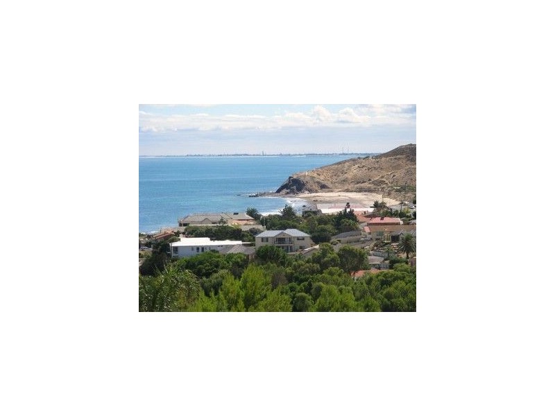 12 Freebairn Drive, Hallett Cove SA 5158