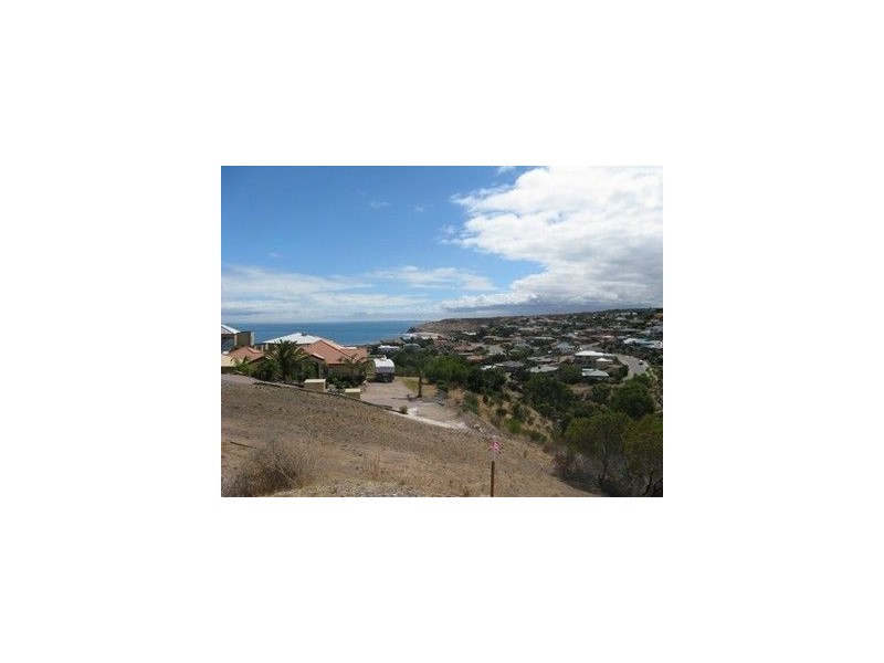 12 Freebairn Drive, Hallett Cove SA 5158