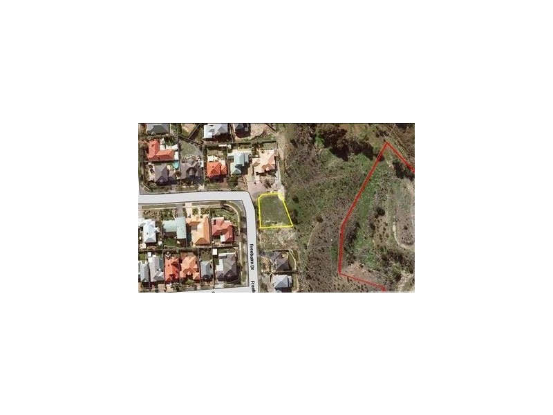 12 Freebairn Drive, Hallett Cove SA 5158