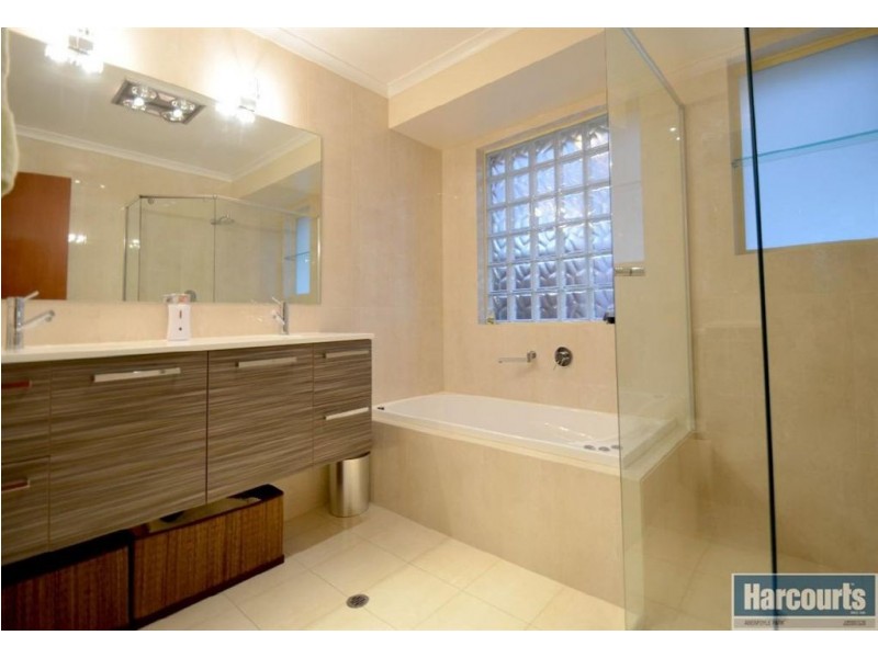 22 Pridham Court, Aberfoyle Park SA 5159