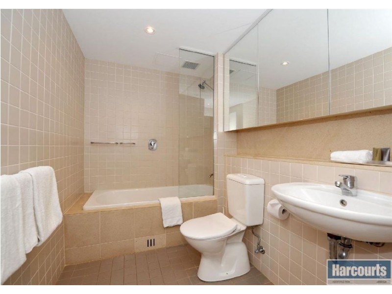 532/16 Holdfast Promenade, Glenelg SA 5045