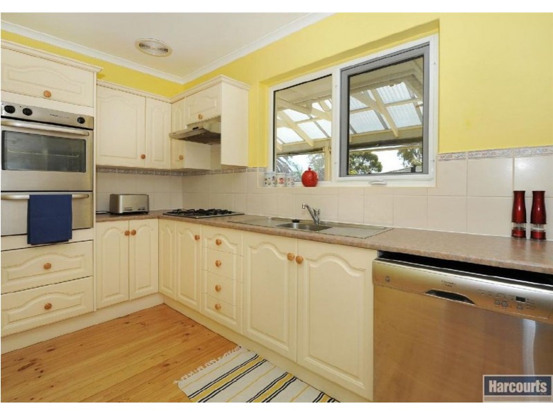 41 Columbia Crescent, Hallett Cove SA 5158