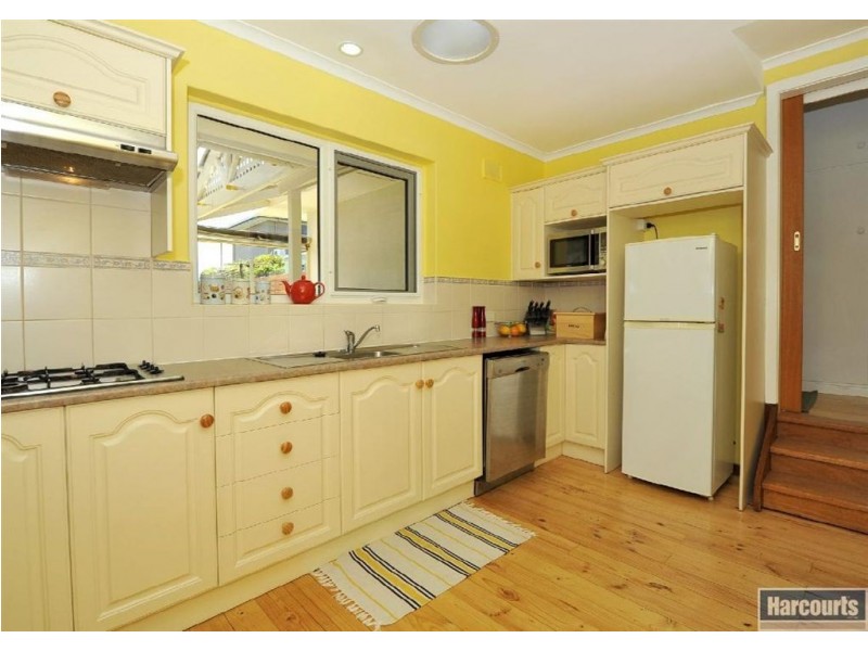 41 Columbia Crescent, Hallett Cove SA 5158