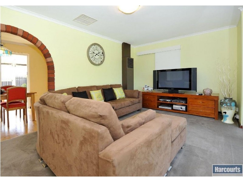 41 Columbia Crescent, Hallett Cove SA 5158