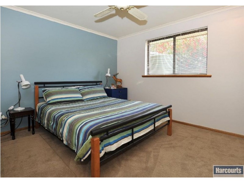 1 Caprice Street, Hallett Cove SA 5158