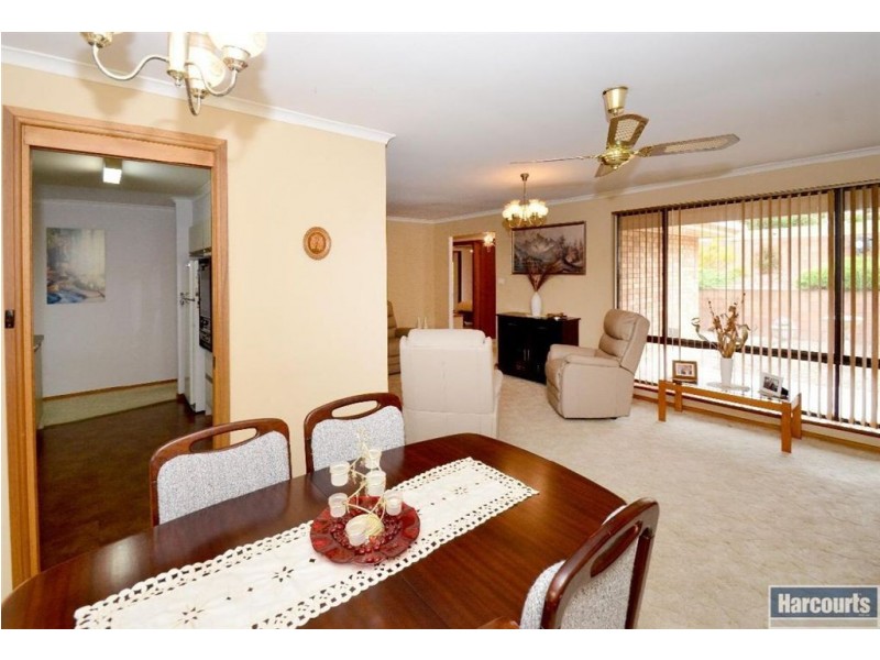 4 Yilki Court, Hallett Cove SA 5158