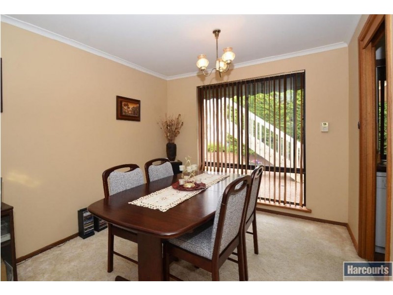 4 Yilki Court, Hallett Cove SA 5158