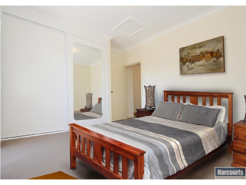 2/2 Walter Avenue, Mitchell Park SA 5043