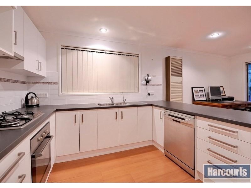 128 Lander Road, Trott Park SA 5158