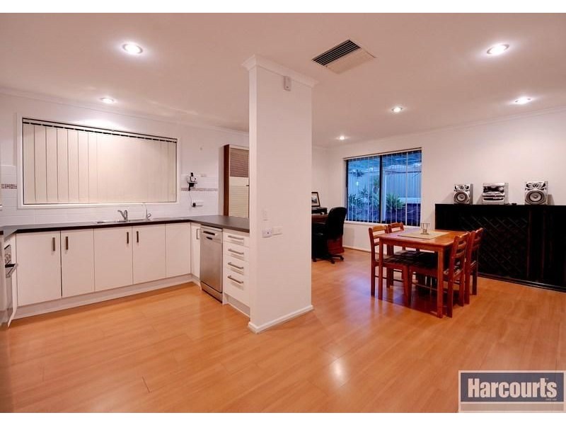 128 Lander Road, Trott Park SA 5158