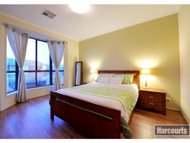 33 Torrey Road, Flagstaff Hill SA 5159