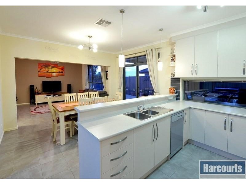 33 Torrey Road, Flagstaff Hill SA 5159