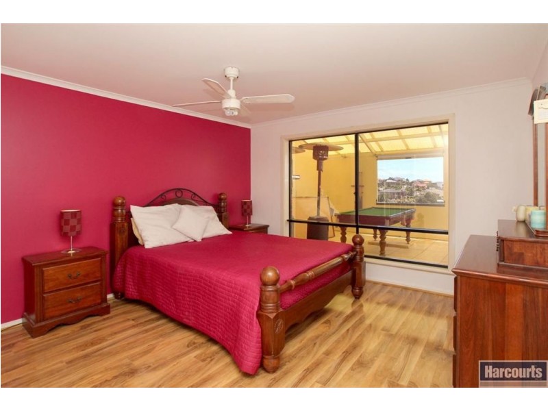 23 Sandpiper Terrace, Hallett Cove SA 5158