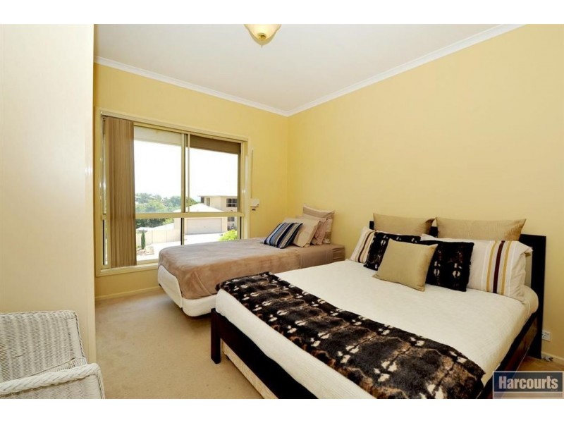 18 Gannet Court, Hallett Cove SA 5158