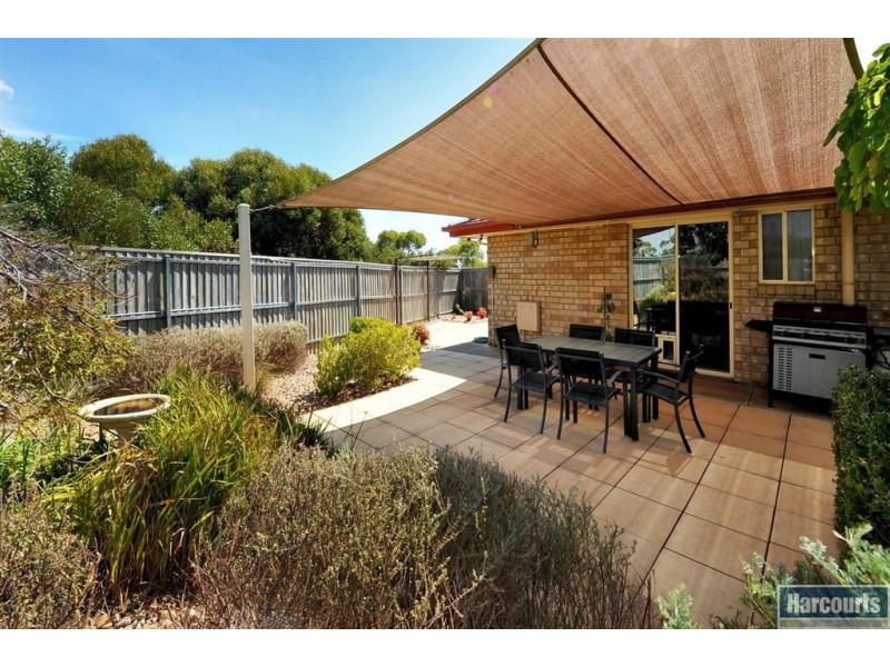 8/2 Aroona Road, Hallett Cove SA 5158