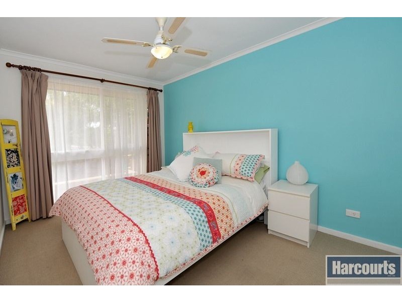16 Serica Steet, Hallett Cove SA 5158