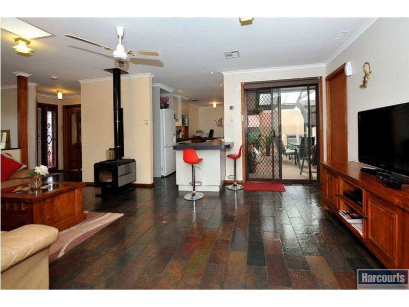 12 Lucretia Way, Hallett Cove SA 5158