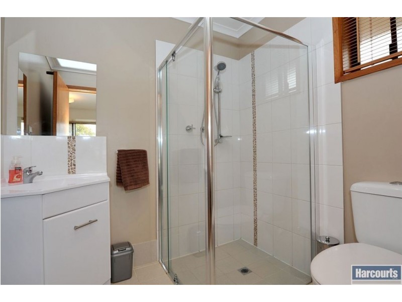 12 Lucretia Way, Hallett Cove SA 5158