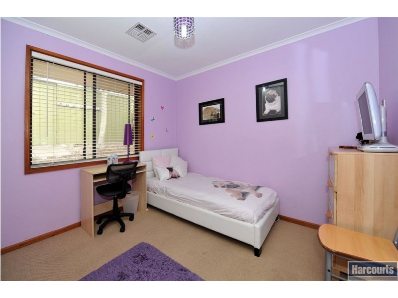 12 Lucretia Way, Hallett Cove SA 5158