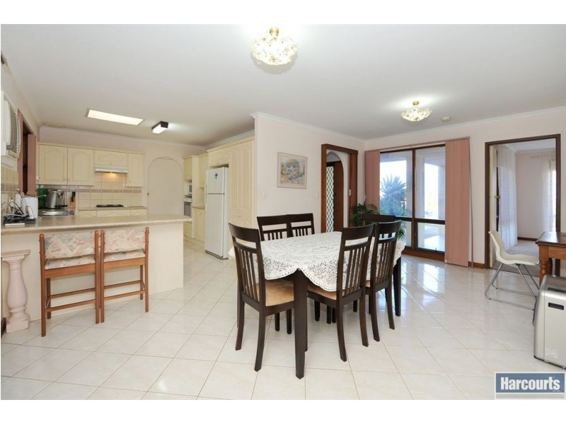 3 Kopoola Court, Hallett Cove SA 5158