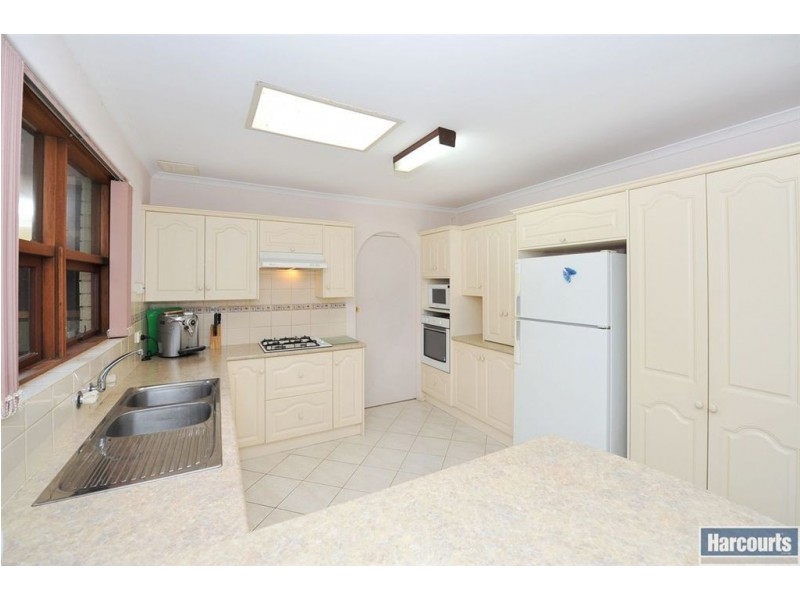 3 Kopoola Court, Hallett Cove SA 5158