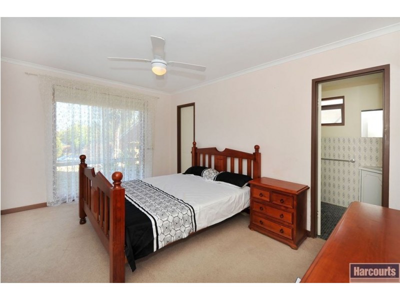 3 Kopoola Court, Hallett Cove SA 5158
