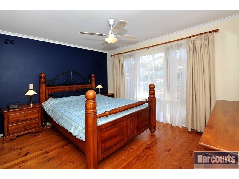 4 Durant Avenue, Morphett Vale SA 5162