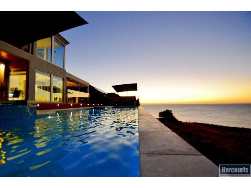 17 Balboa Drive, Hallett Cove SA 5158