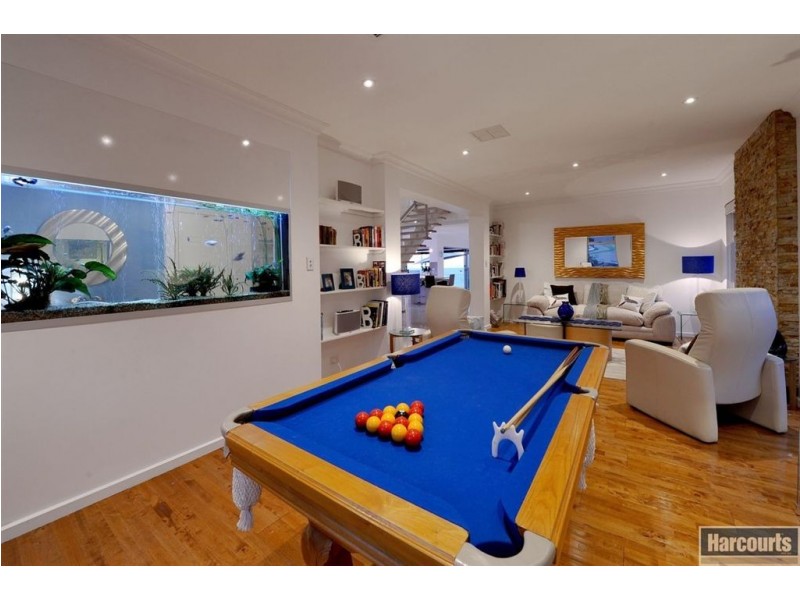 17 Balboa Drive, Hallett Cove SA 5158