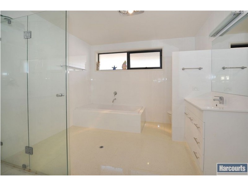 29 Valley View Drive, Mclaren Vale SA 5171