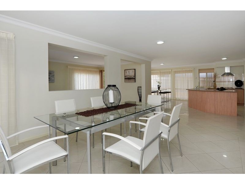 1 Islington Drive, Sheidow Park SA 5158