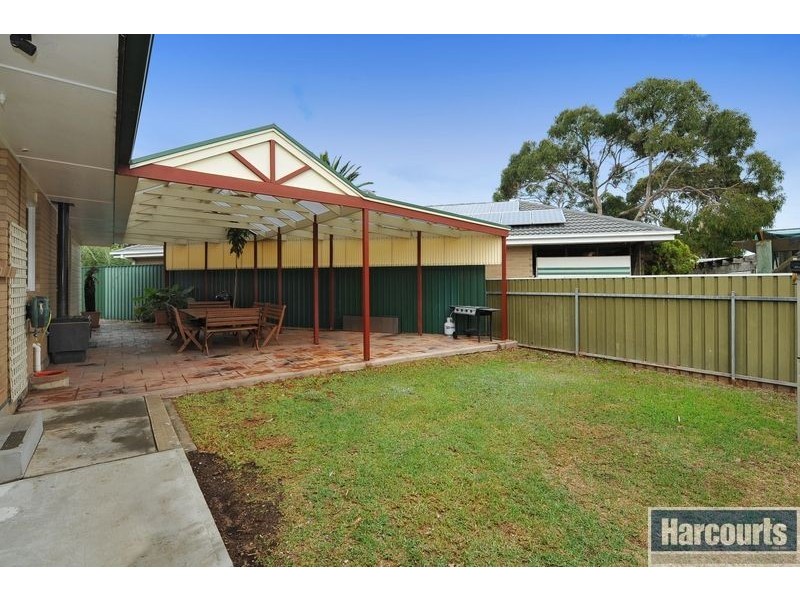 3 Young Avenue, Port Noarlunga SA 5167