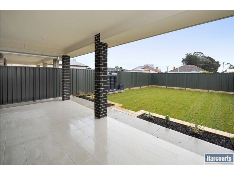 18 & 18A Finchley Street, Clovelly Park SA 5042