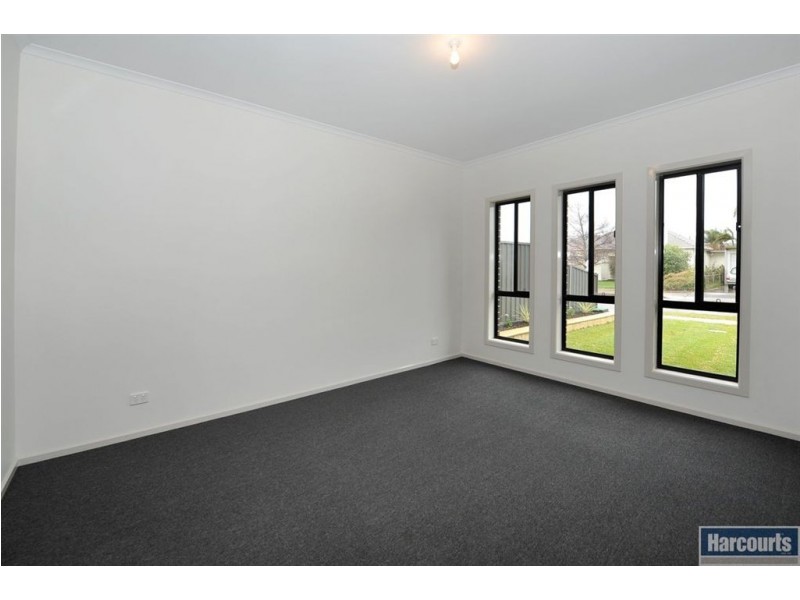 18 & 18A Finchley Street, Clovelly Park SA 5042