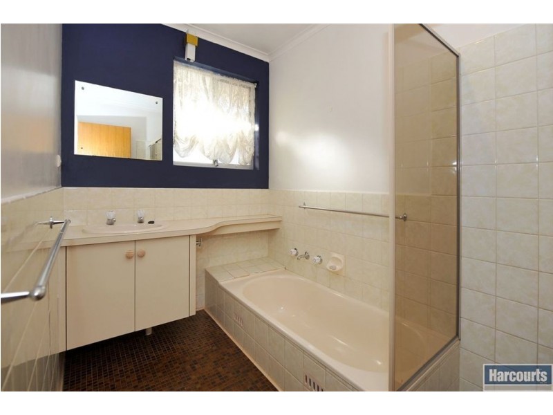 9 Marine Avenue, Hallett Cove SA 5158
