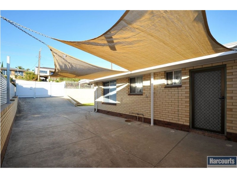 9 Marine Avenue, Hallett Cove SA 5158