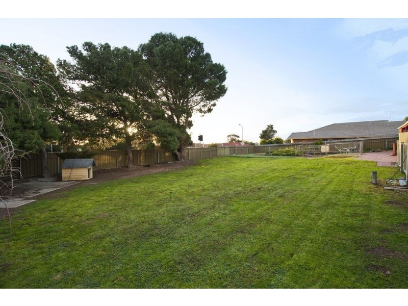 51 Vennachar Drive, Hallett Cove SA 5158