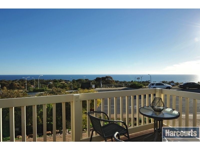 172 Perry Barr Road, Hallett Cove SA 5158