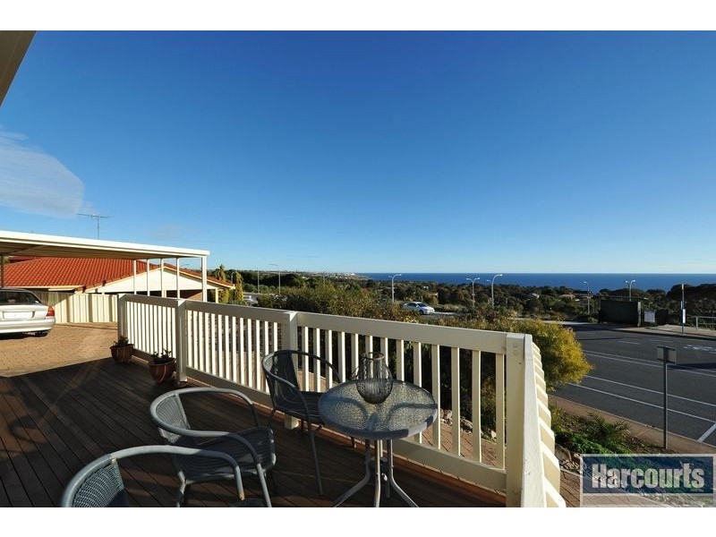 172 Perry Barr Road, Hallett Cove SA 5158